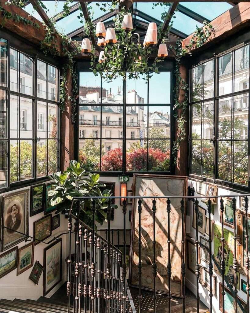 Pink Mamma Restaurant in Paris